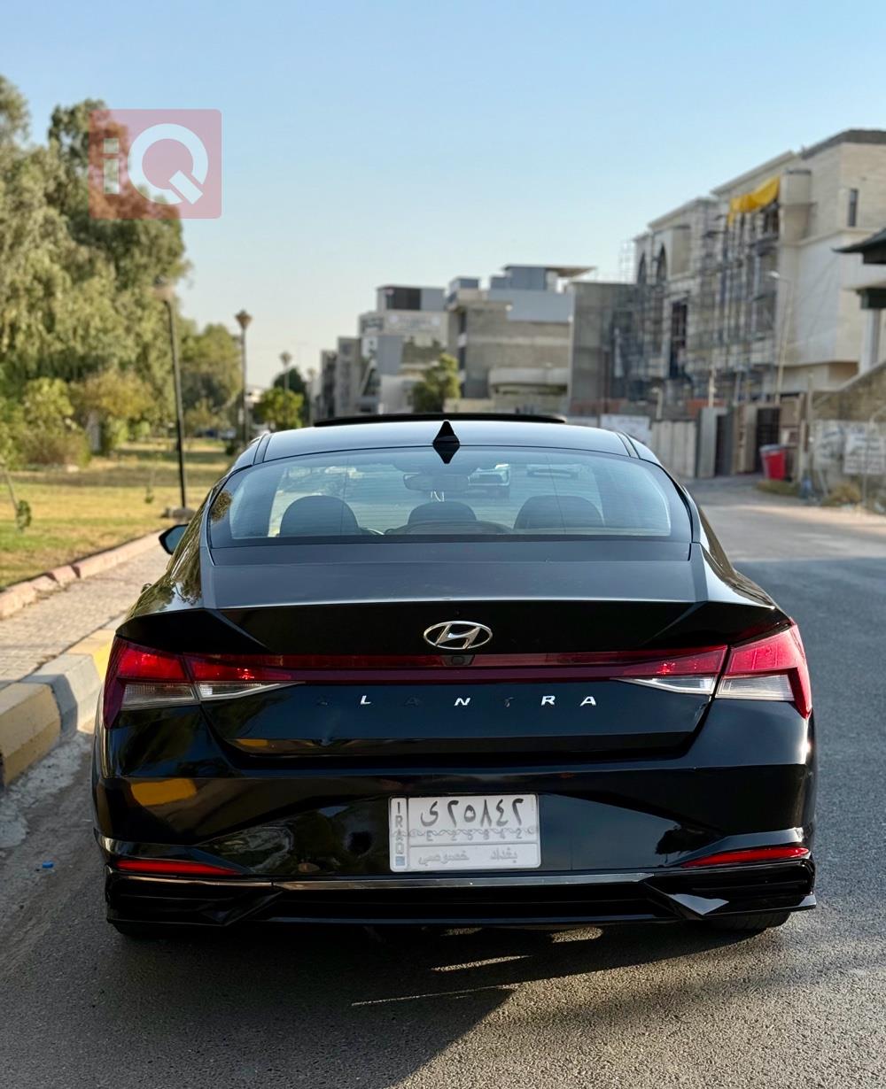هیوندای ئەلەنترا